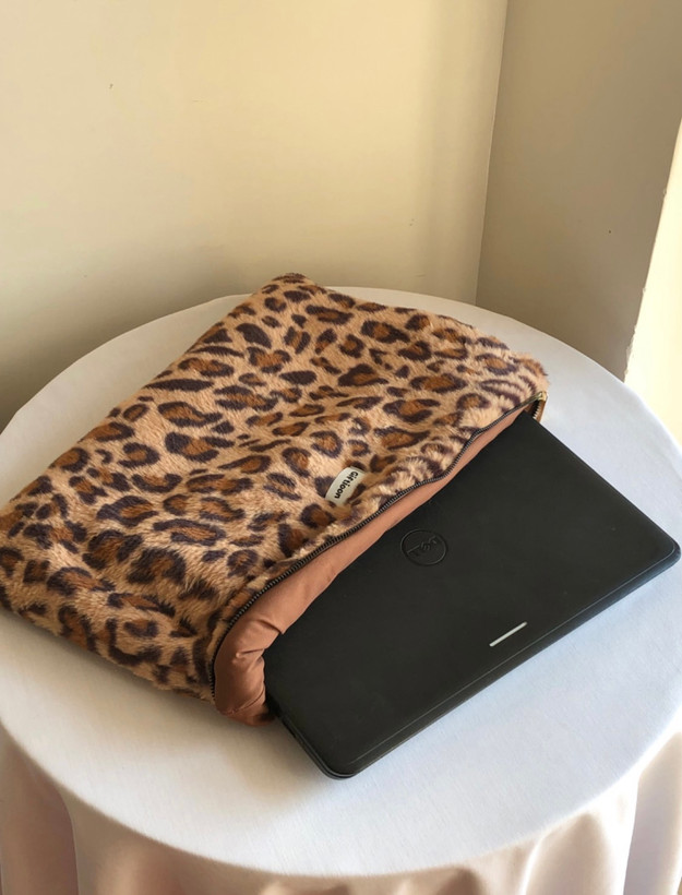 کاور لپتاپ/ آیپد پلنگی قهوه ای 🐆