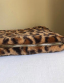 کاور لپتاپ/آیپد پلنگی خزدار وارداتی 🐆